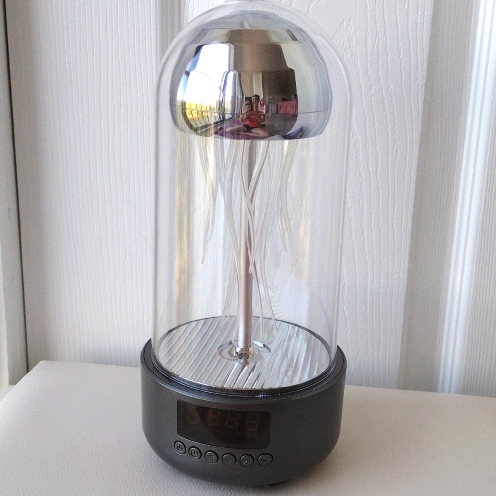 Bluetooth Speaker Mechanical Motion Jellyfish Lights - Picture 6 of 16